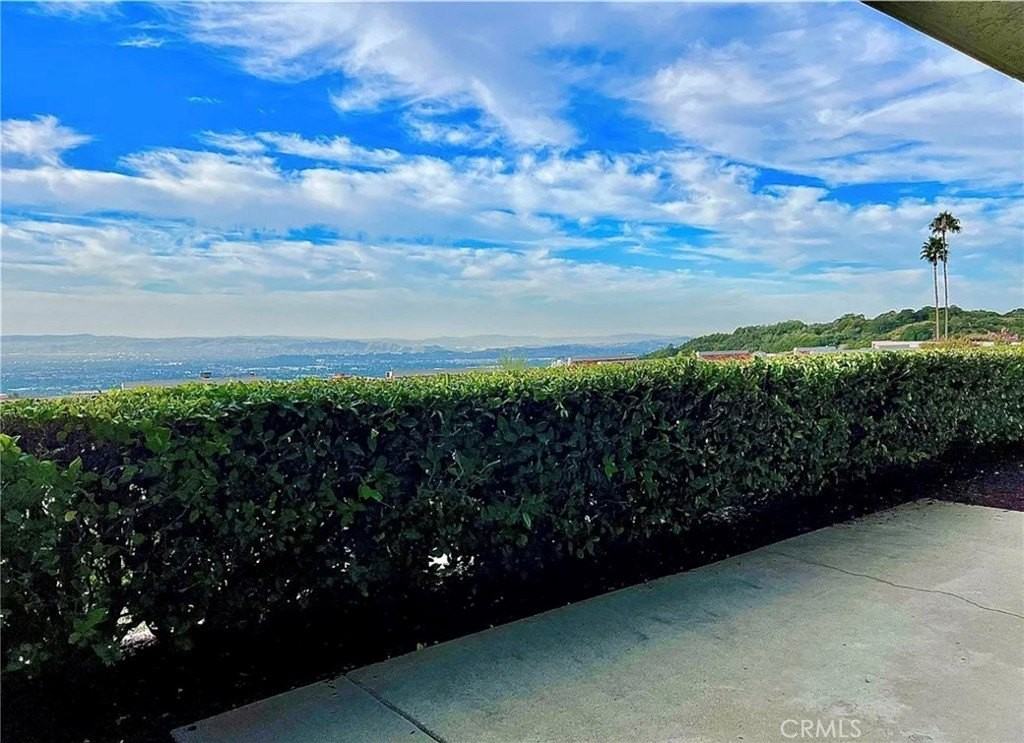 882 W Highpoint Dr - Photo 4 of 16