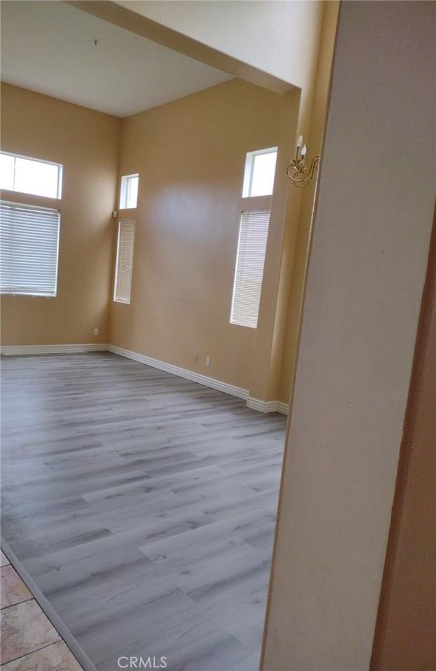 14948 Hillstone Ave - Photo 2 of 19