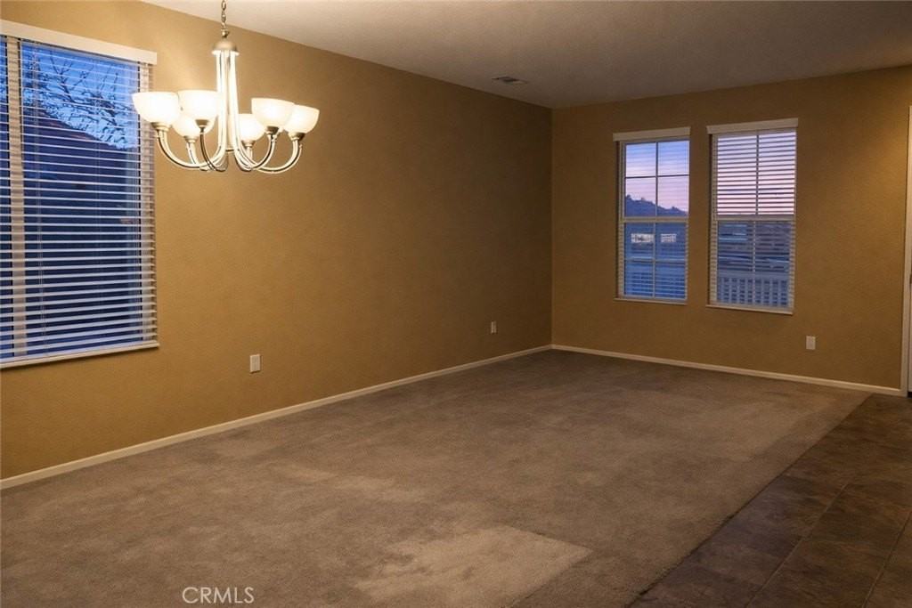 11971 Limestone Ct - Photo 4 of 5