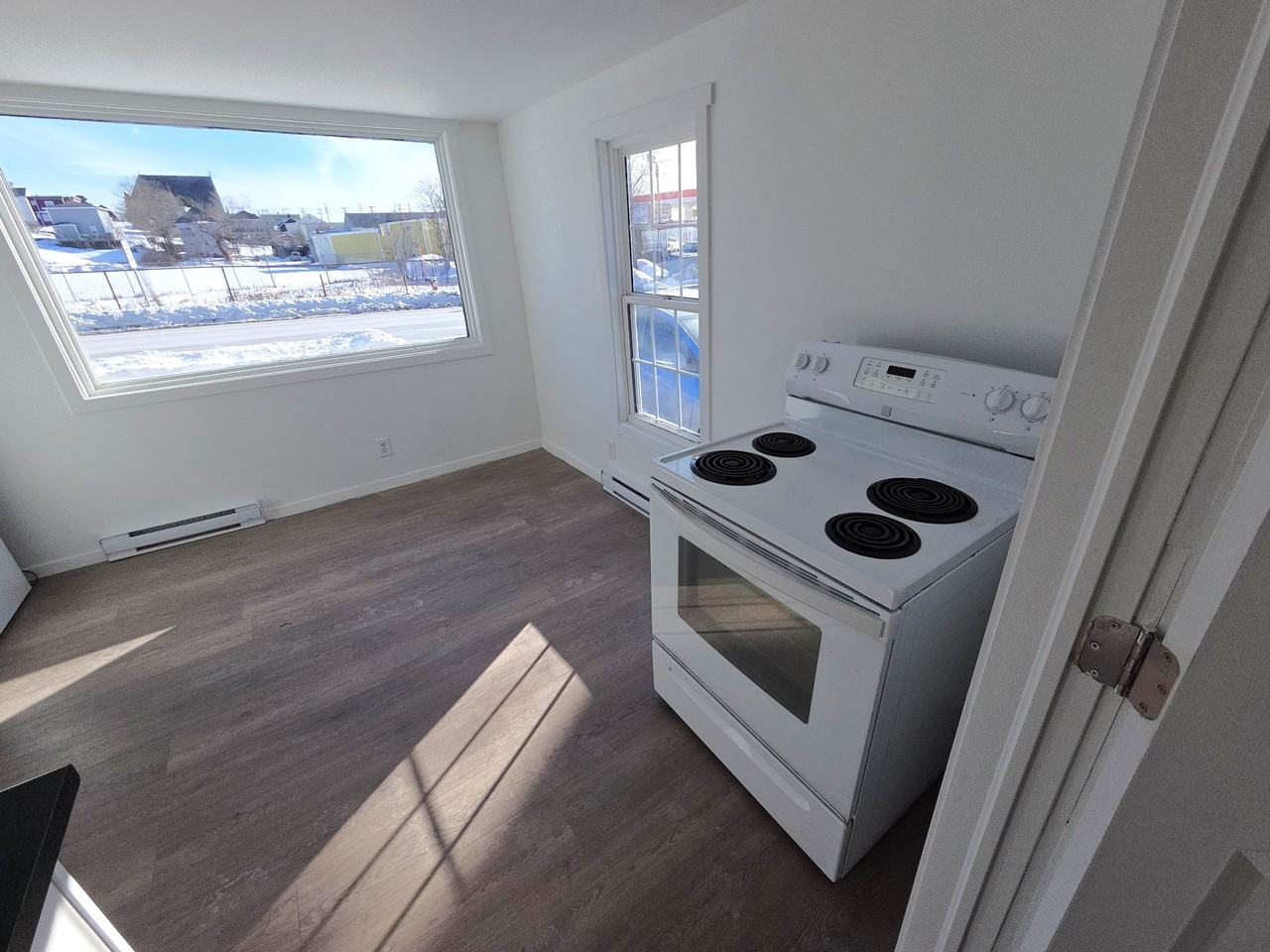 9 7-9 Courtenay Avenue - 1 #1 - Photo 5 of 9