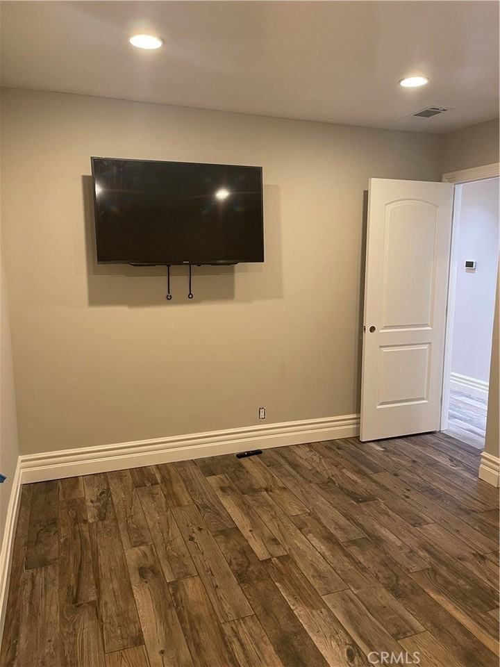 6548 Steven Way - Photo 7 of 14