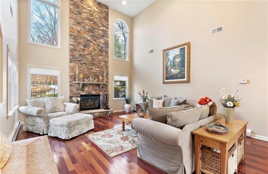 12 Fortune Way - Photo 7 of 10