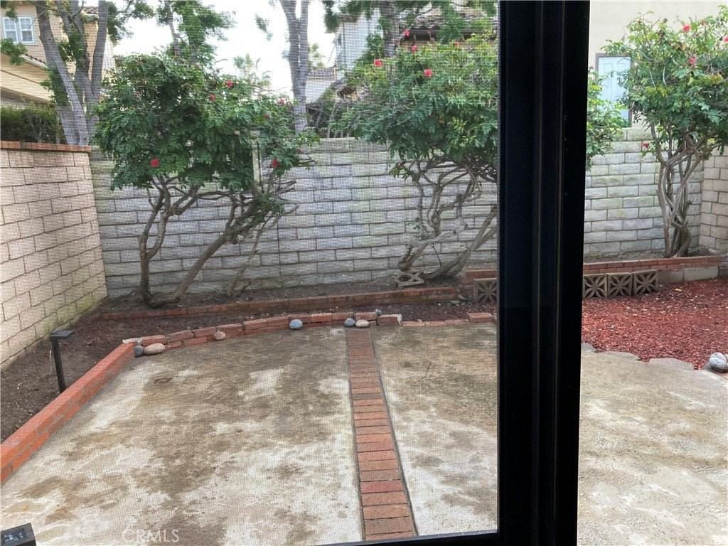 7916 Seabreeze Dr - Photo 7 of 25