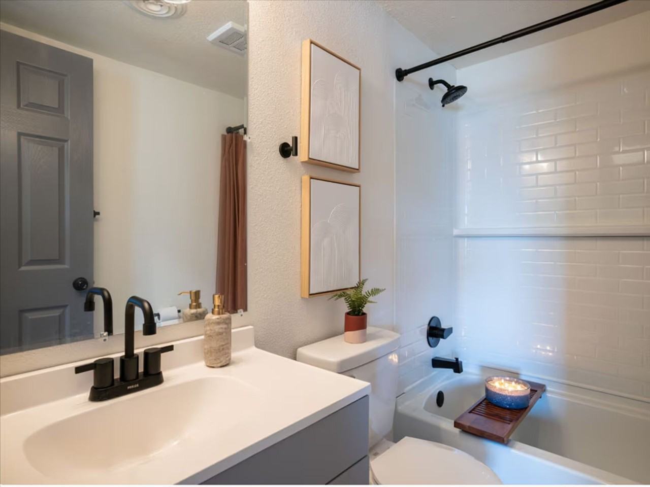 The Hawthorne - Photo 6 of 19