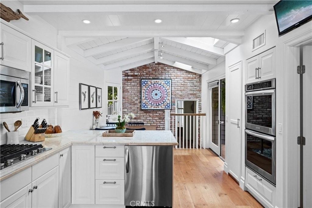 110 Pearl Ave - Photo 6 of 19