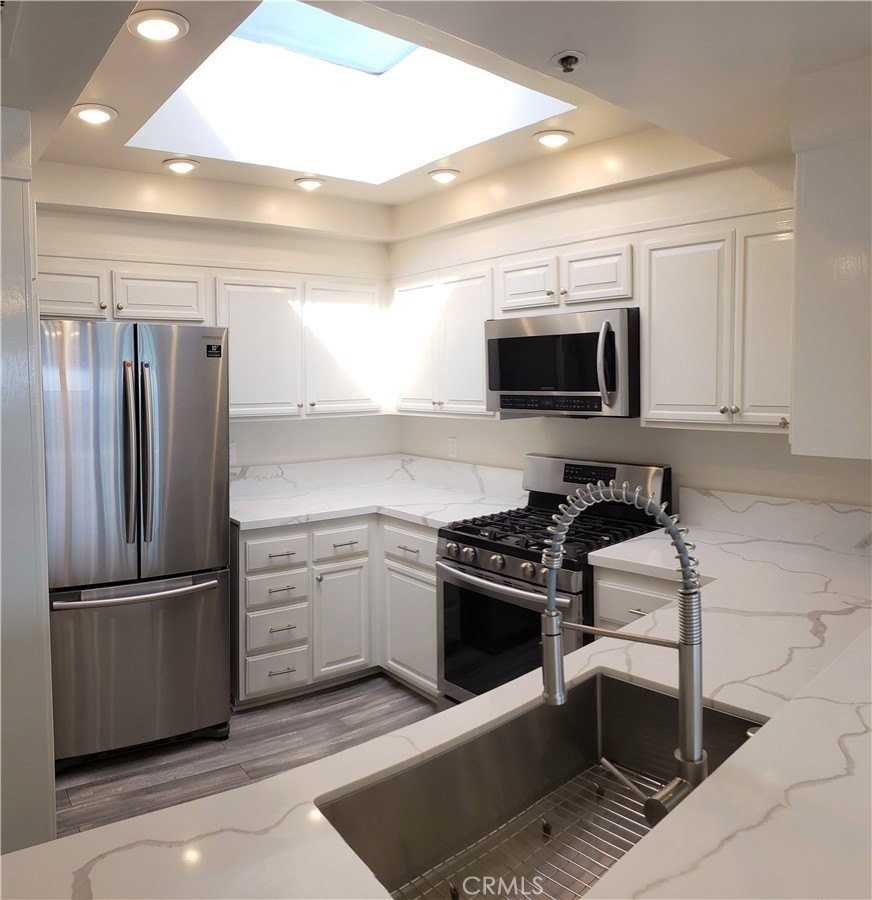 950 Cagney Ln - Photo 4 of 6