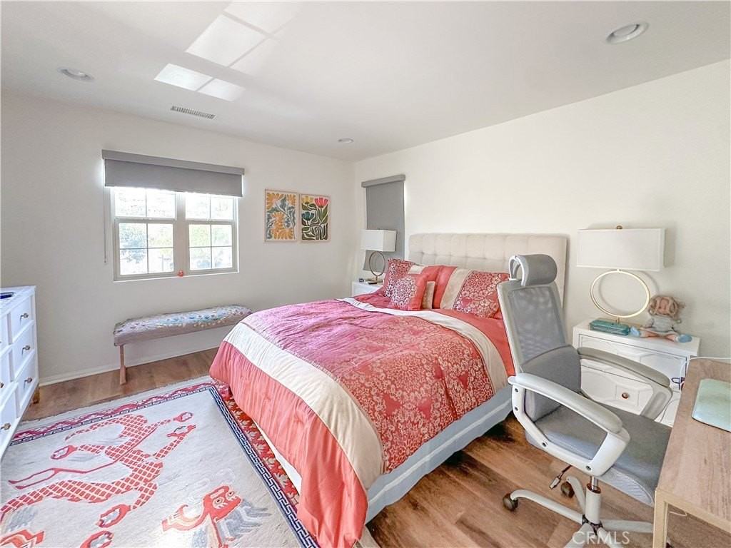 57 Bell Chime - Photo 6 of 14