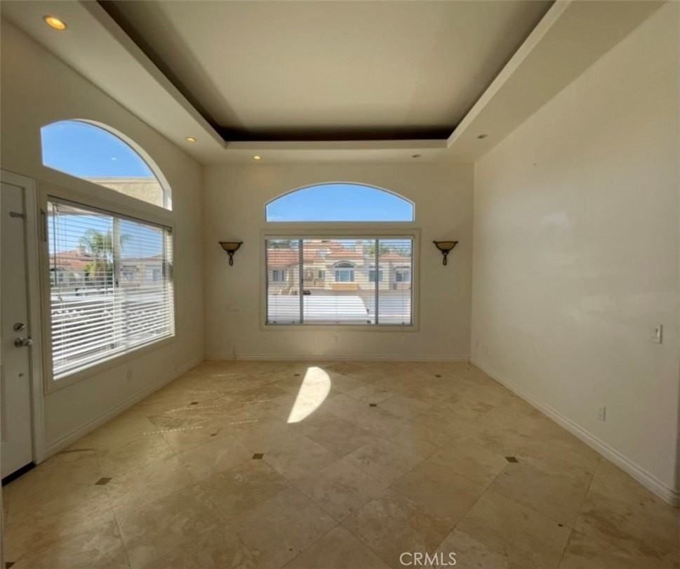 24984 La Pantera - Photo 7 of 35