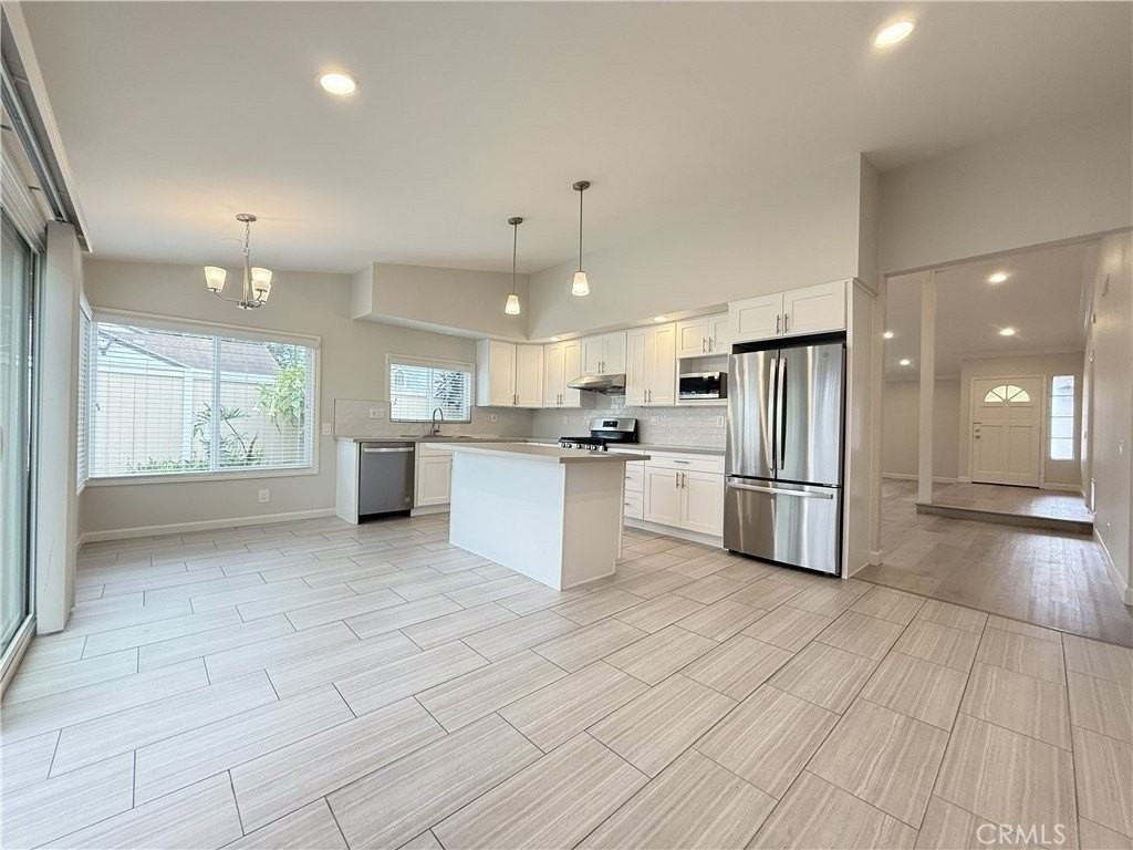 55 Carver - Photo 3 of 15