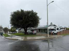 featured image of 17356 Pepper Tree St