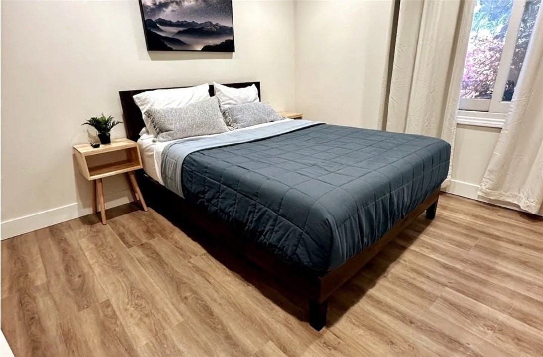 425 Lewis Pl - Photo 6 of 15