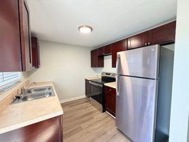 Lemon Bay Bungalows - Photo 1 of 1