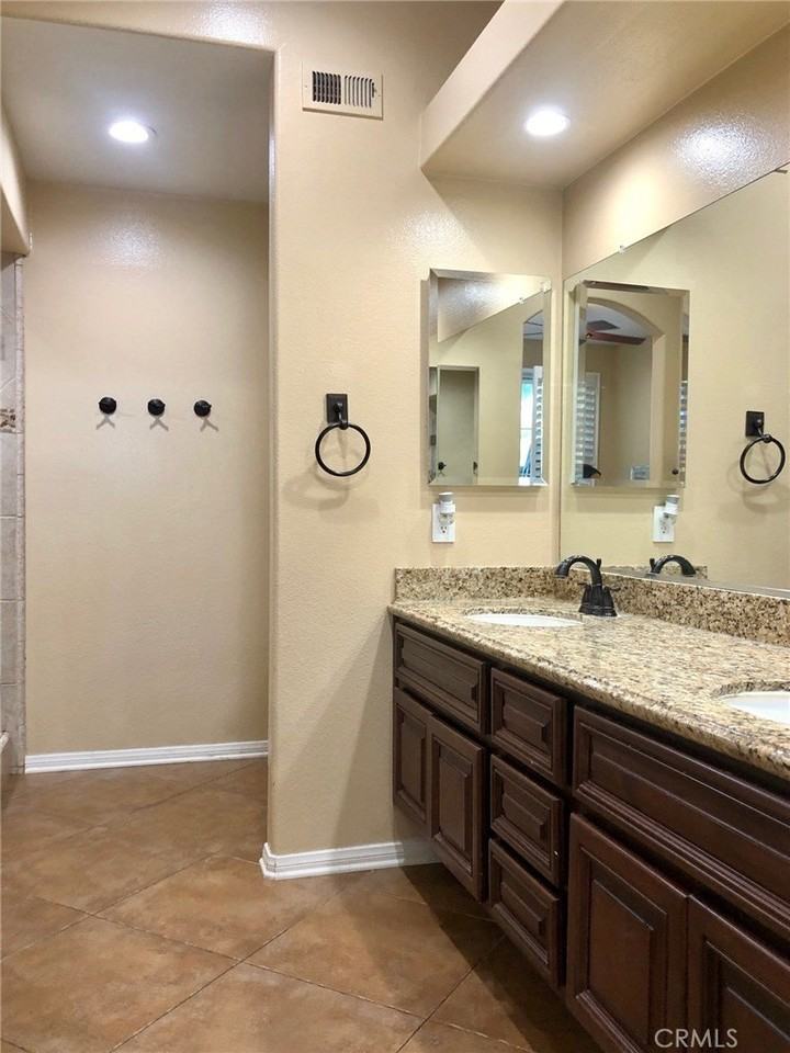 7949 E Quinn Dr - Photo 5 of 10