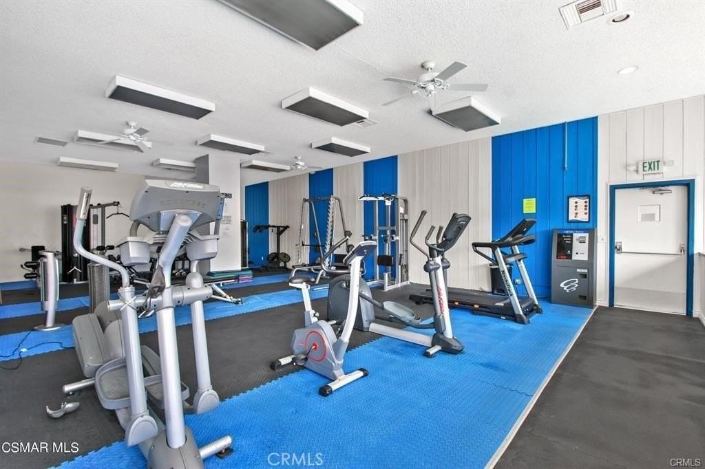 5585 E Pacific Coast Hwy - Photo 4 of 7