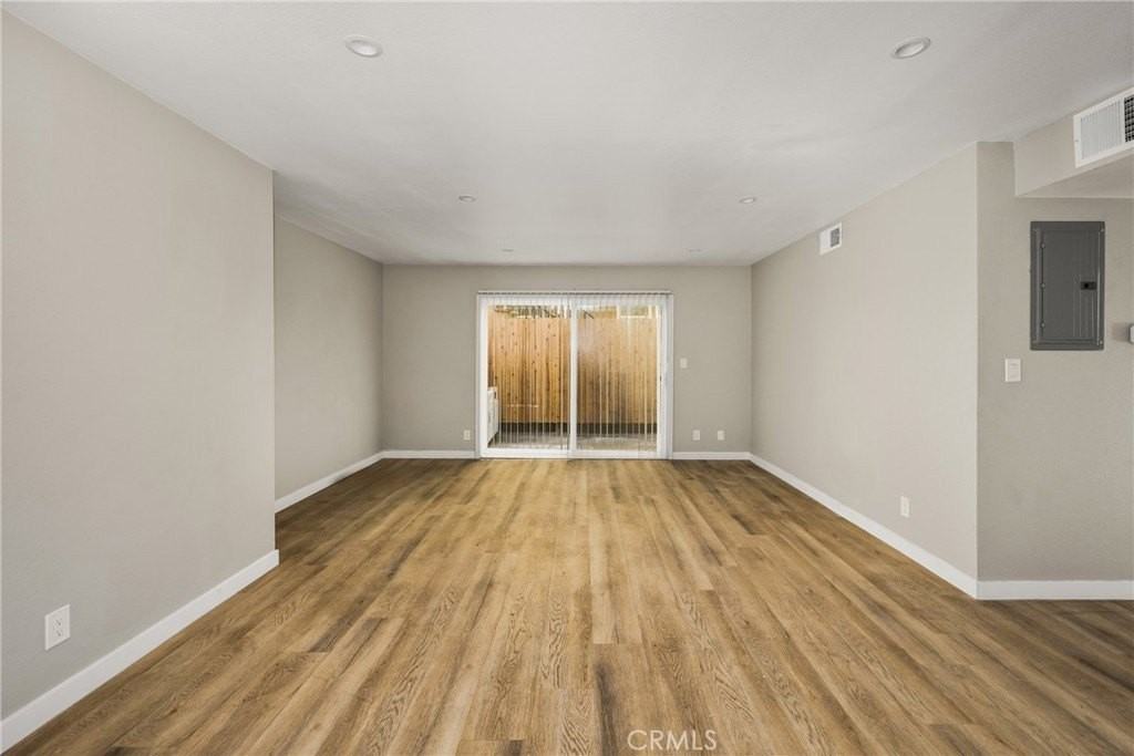 121 S Illinois St #2 - Photo 6 of 17