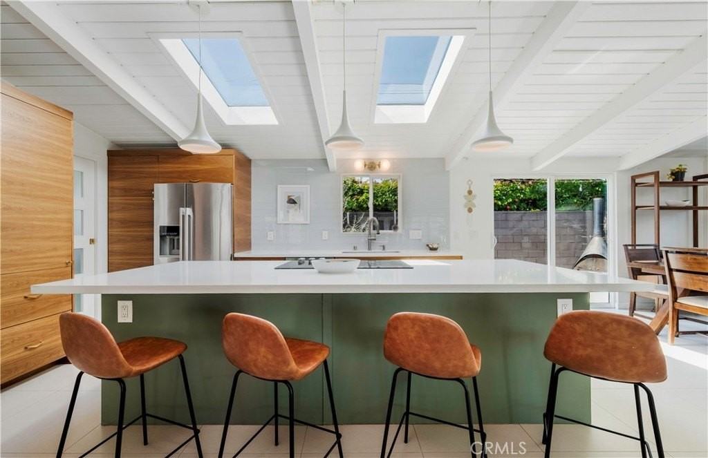 3269 Karen Ave - Photo 7 of 36