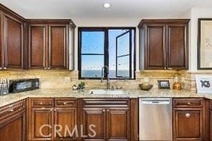 320 33rd Pl - Photo 6 of 19