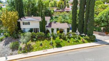 featured image of 24526 Calvert St