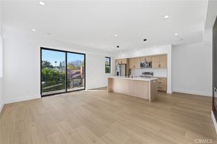 13602 Burbank Blvd - Photo 1 of 1