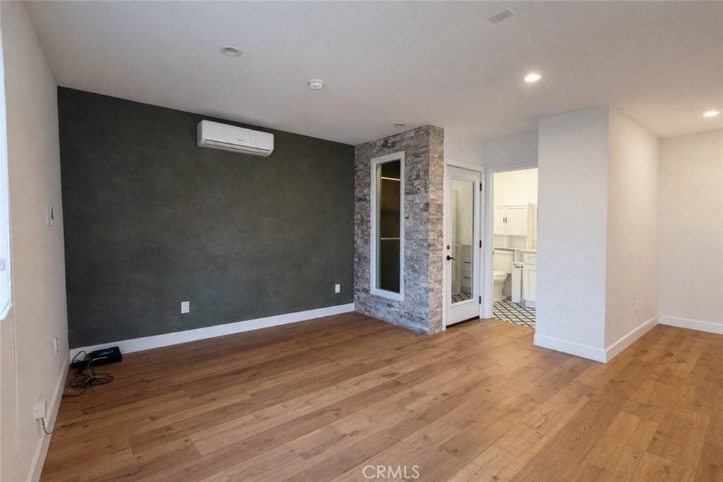 17034 Stagg St - Photo 4 of 13