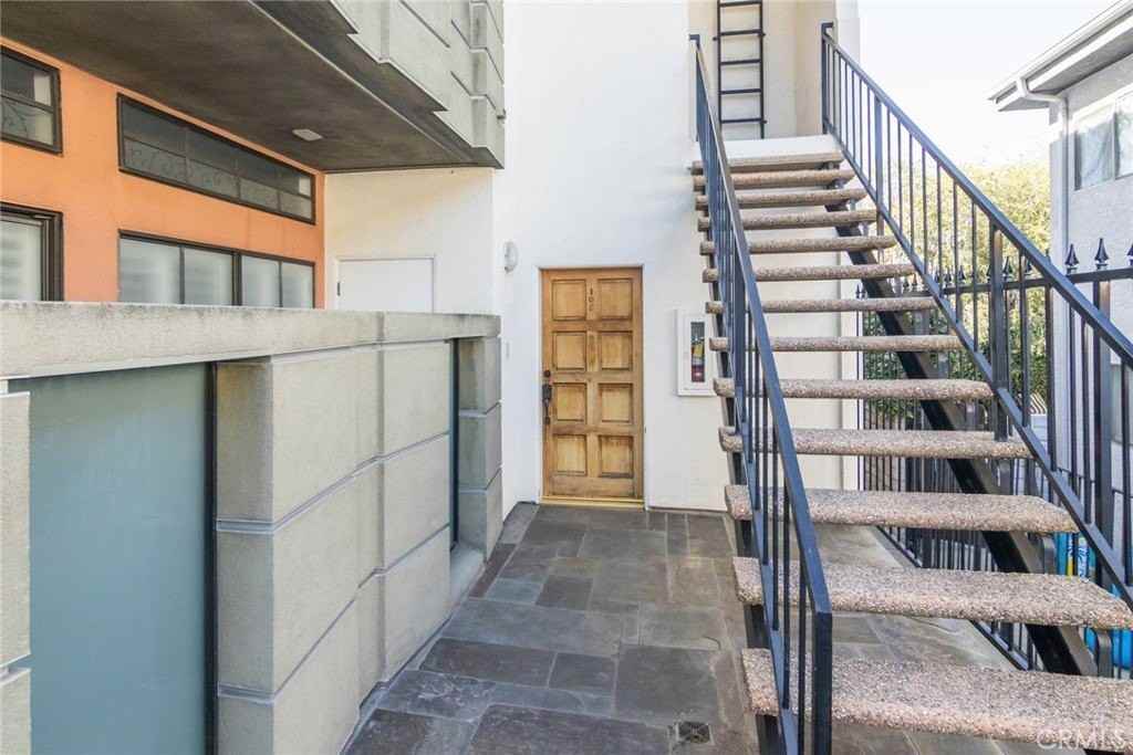 4543 Willis Ave - Photo 5 of 20