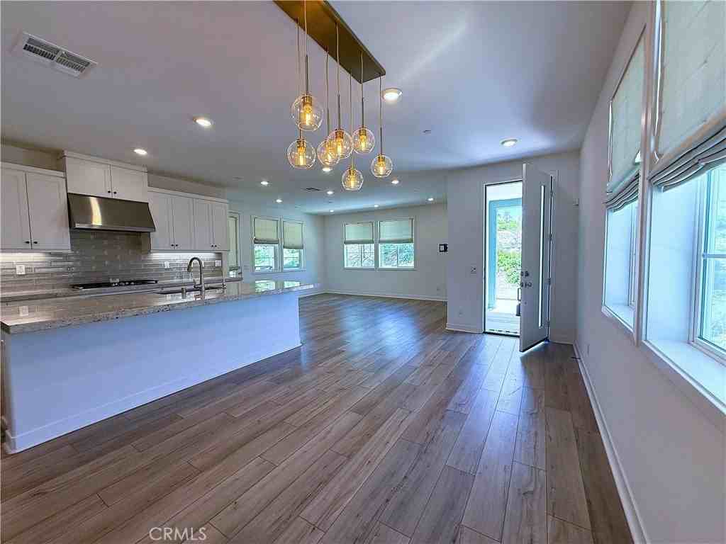 27078 Painted Sky Way - Photo 5 of 33