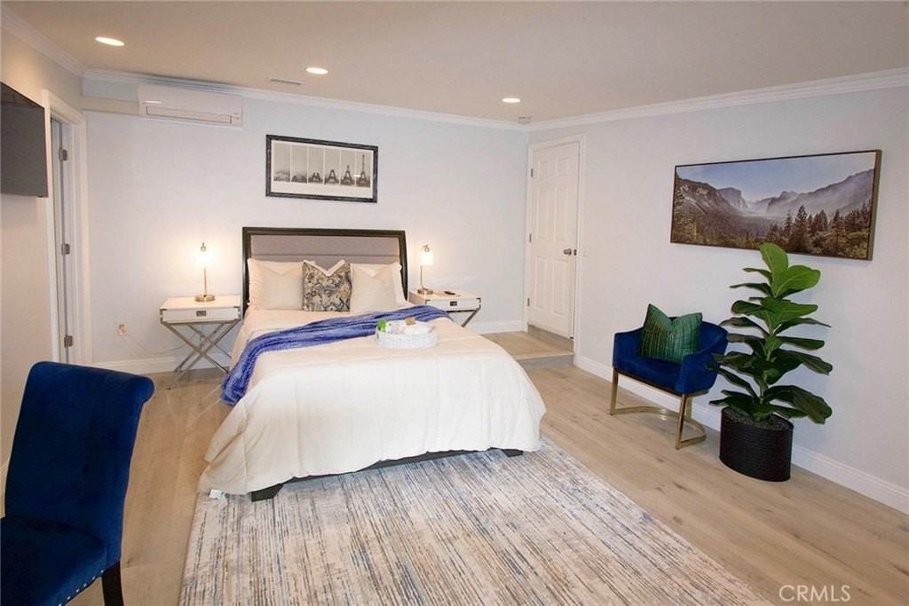 5929 Colfax Ave - Photo 2 of 14