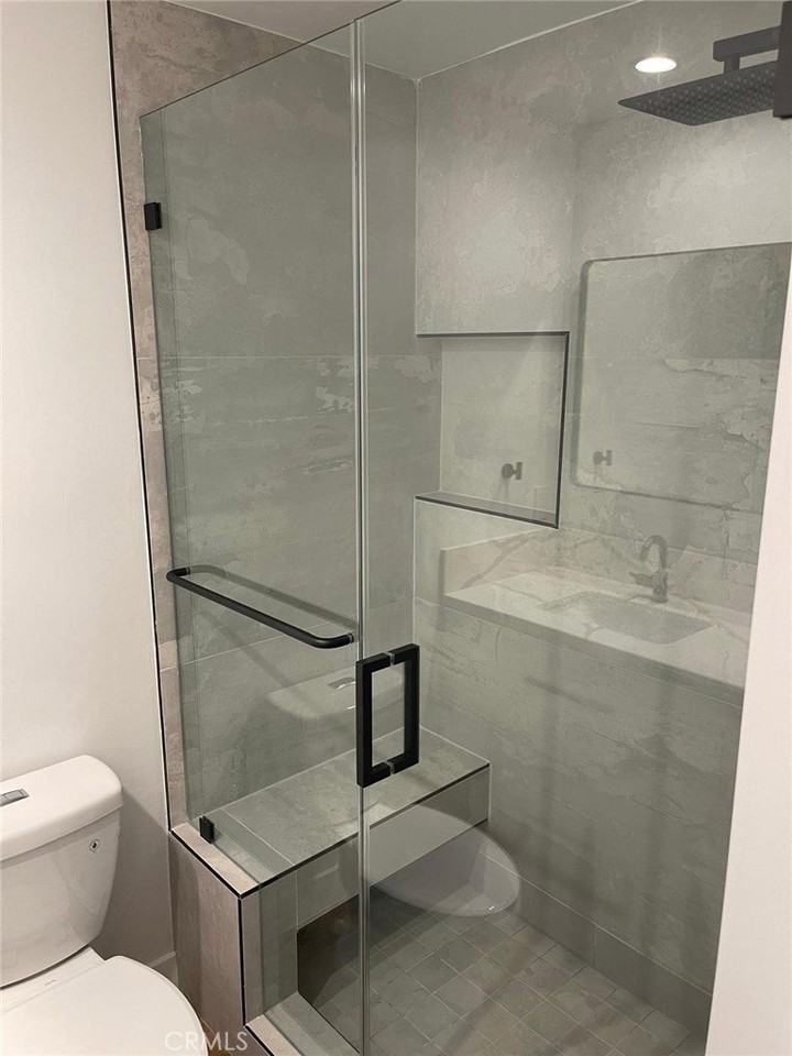 7051 Garden Grove Ave - Photo 7 of 17