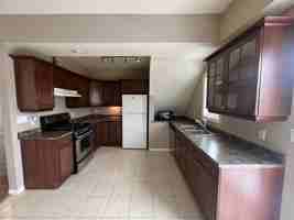 featured image of 152 Wesley St #2