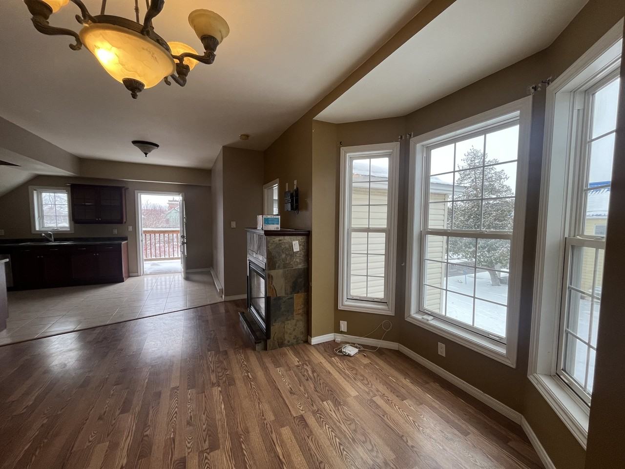 152 Wesley St #2 - Photo 3 of 14