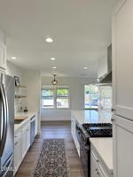 featured image of 109 S Glenn Dr