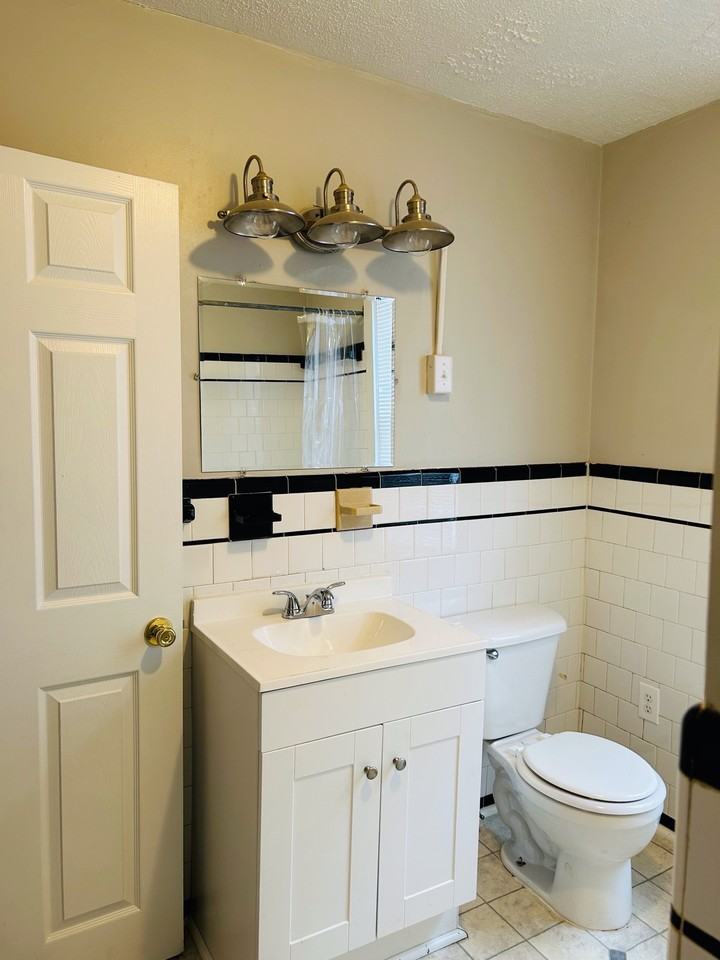 103 W Germain St #103 - Photo 6 of 7