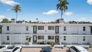 featured image of 1550 Gulf Shore Blvd N Apt E6 #E6