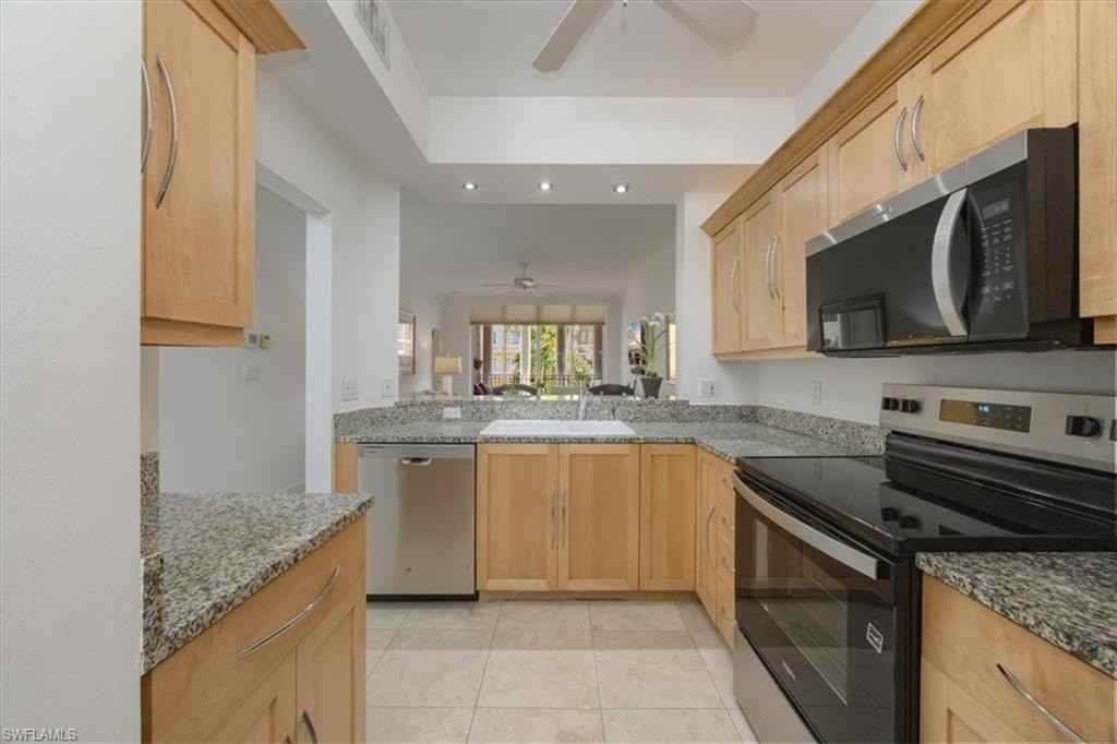 410 Bayfront Pl #2405 - Photo 5 of 22
