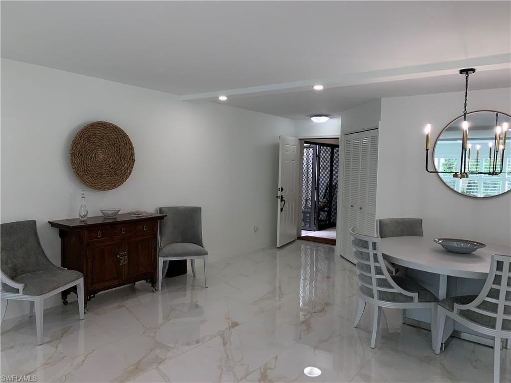 4082 Belair Ln Apt 9 #9 - Photo 6 of 47