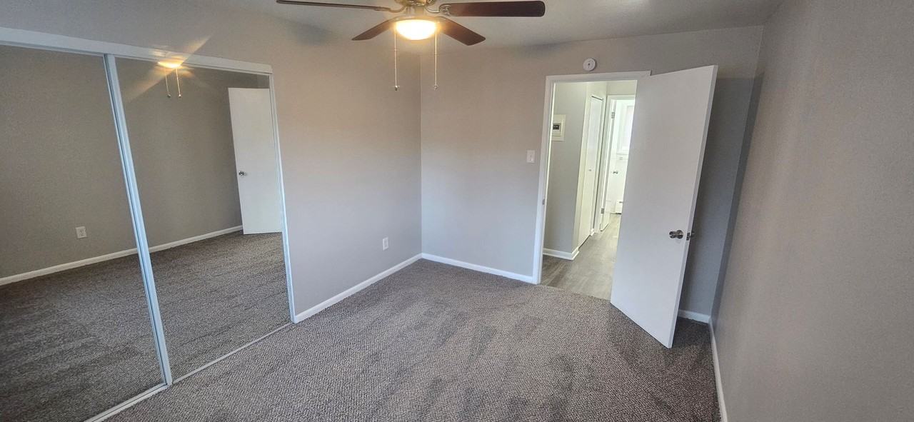 The Village Green Apartments - Photo 6 of 12