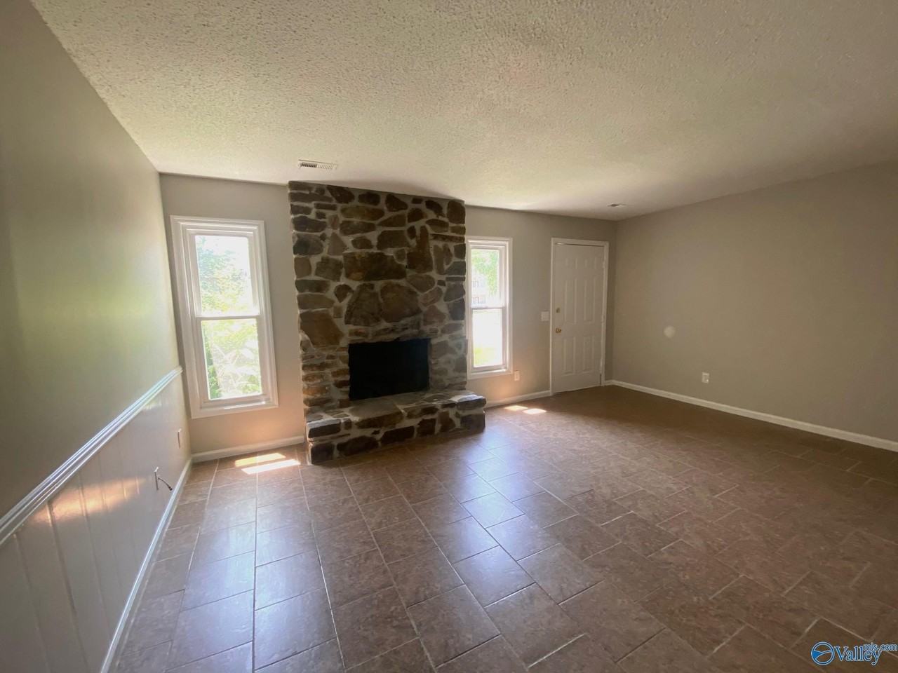 9017 Mahogany Row Se Apt B #B - Photo 3 of 19