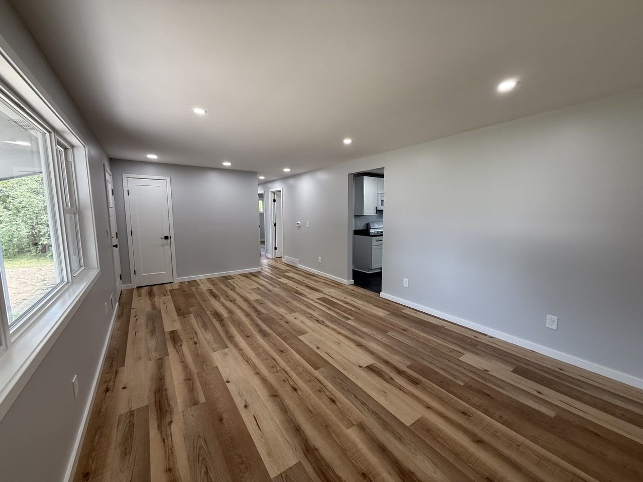 123 Cattaragus Dr #1 - Photo 2 of 18