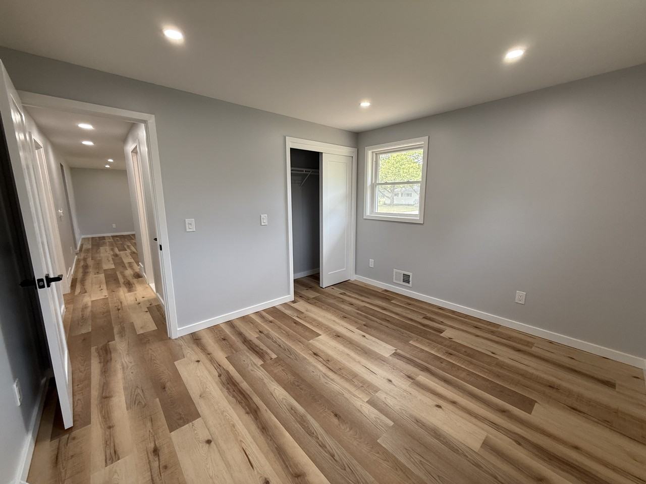 123 Cattaragus Dr #1 - Photo 4 of 18