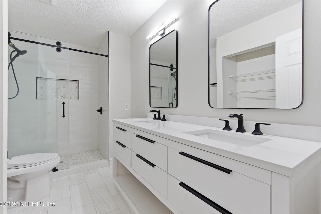 10407 Big Tree Cir W - Photo 7 of 27