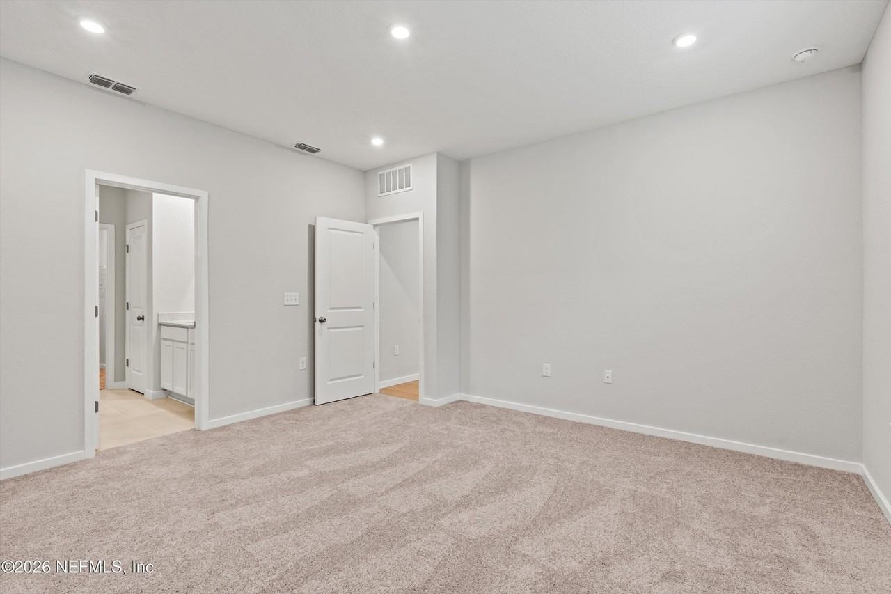 14728 Macadamia Ln - Photo 4 of 23