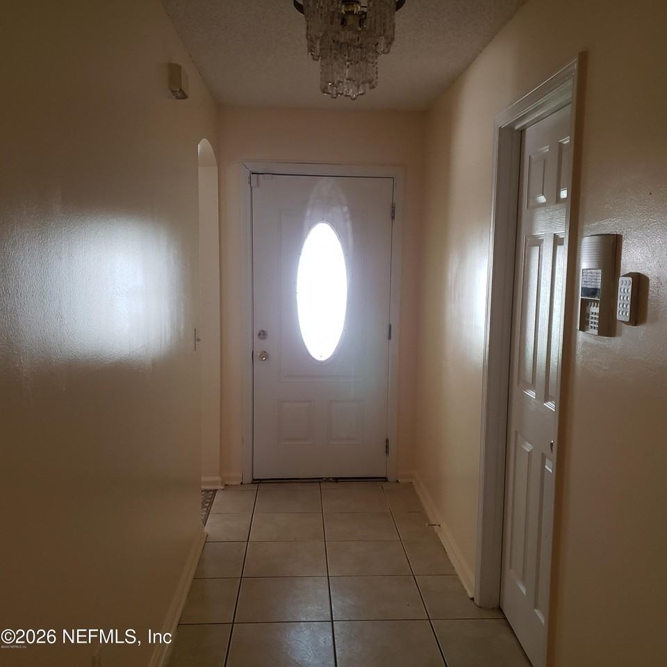 4436 Deer Valley Dr - Photo 5 of 7