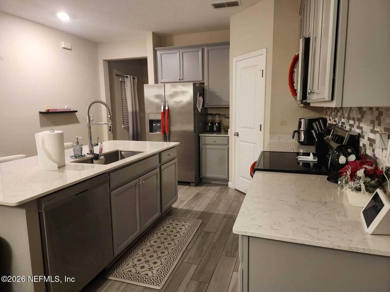 2155 Sequoia Ct - Photo 6 of 23