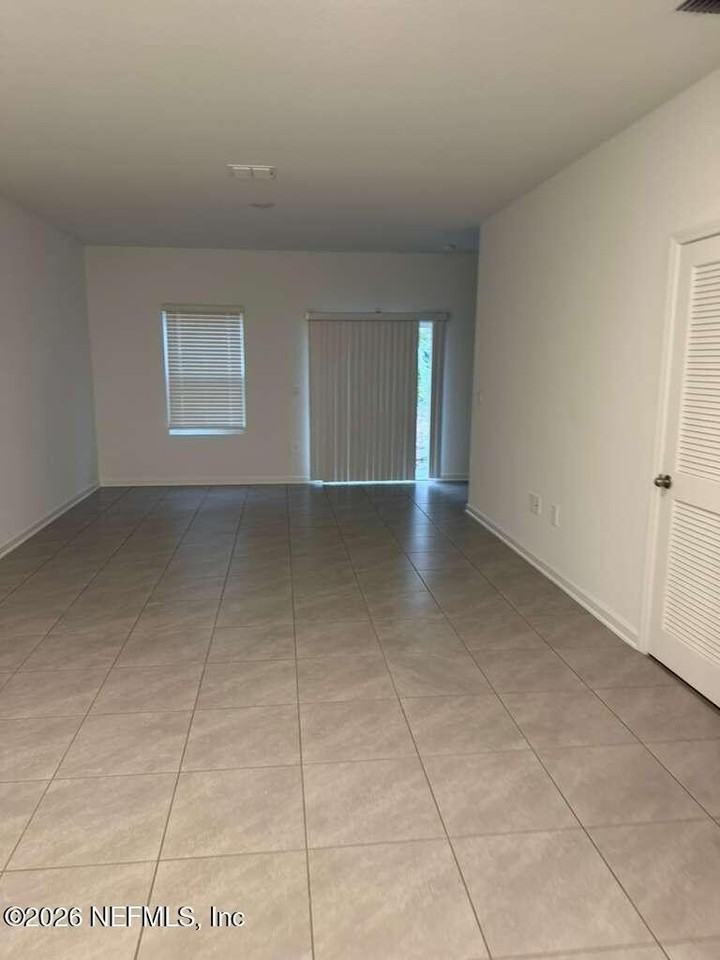 107 Blue Haven Rd - Photo 2 of 16