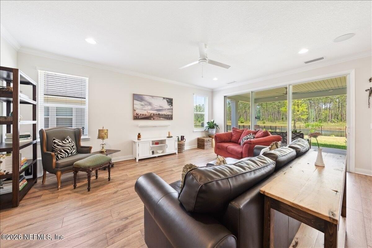 223 Tanner Trl - Photo 3 of 44