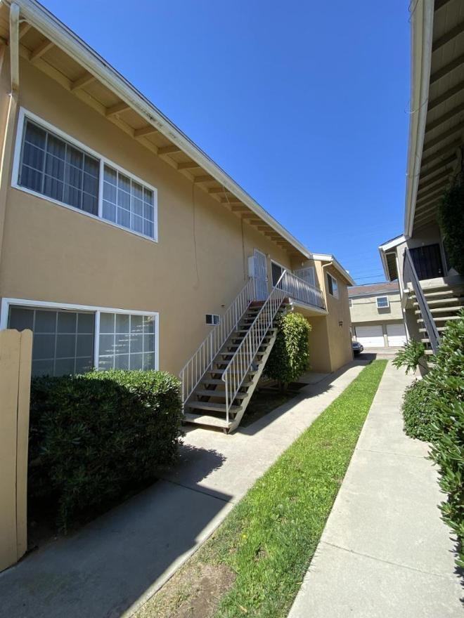 1215 Amethyst St #D - Photo 2 of 13