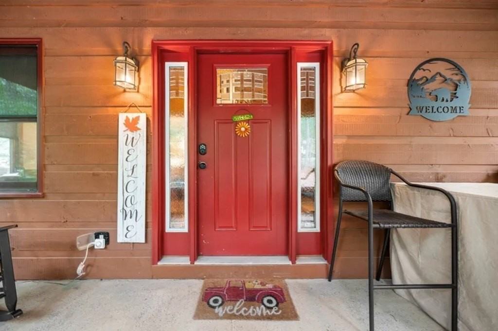 1175 Nexus Dr - Photo 3 of 33