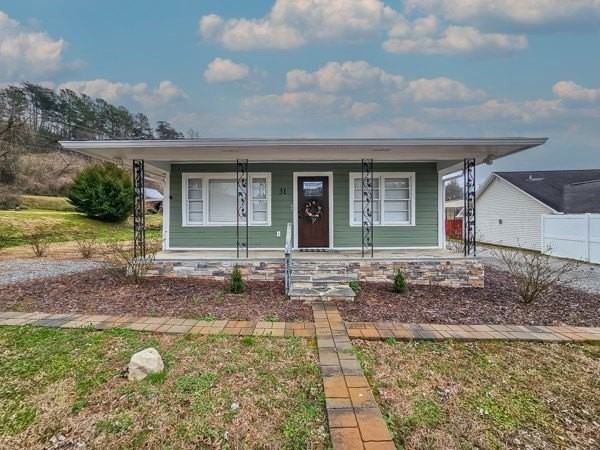 31 Willow St - Photo 6 of 42