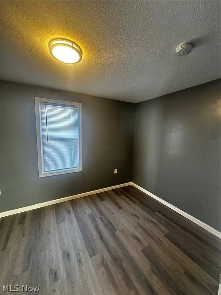 3289 W 58th St - Photo 7 of 13