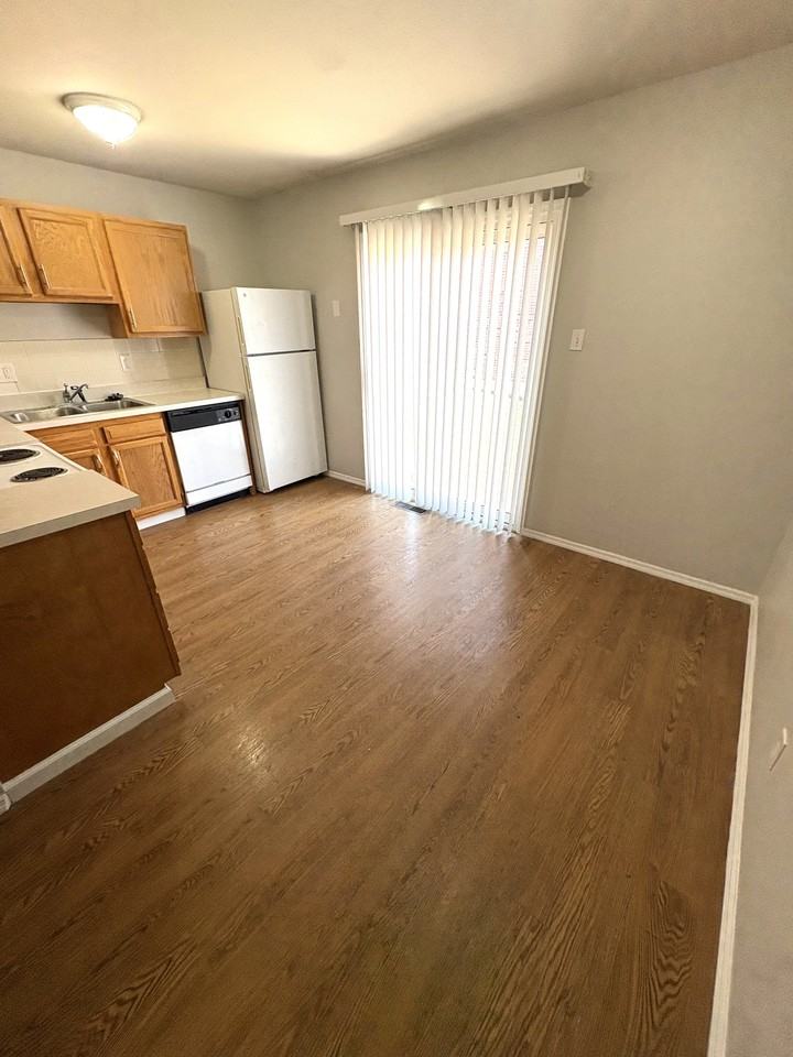 1124 Waycross Pl #1124 - Photo 3 of 15